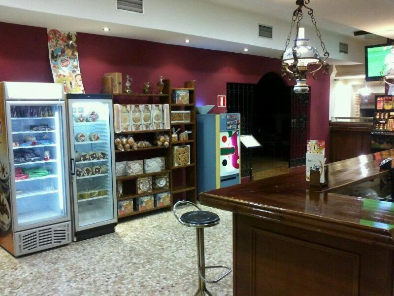 Nuevo Hotel Vista Alegre Valdepeñas Exteriör bild